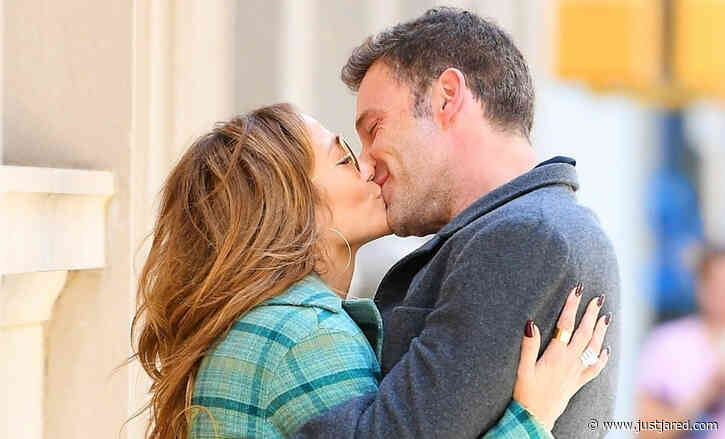 Jennifer Lopez & Ben Affleck Spotted Making Out on the NYC Sidewalk - See Photos!