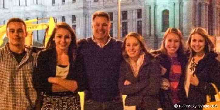 Meet a single dad with $550,000 in student loans for his 5 children: 'I'm not going to take the chance of not sending my kids to school'