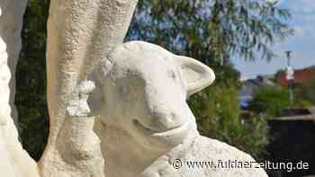 Fulda: Johannes-Figur auf der Hornungsbrücke wurde repariert - Fuldaer Zeitung