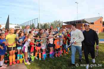 Olympische hockeykampioenen uitbundig onthaald bij Victory (Edegem) - Gazet van Antwerpen