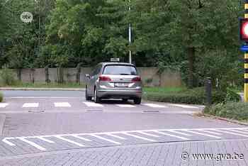 'Knip' Collegewijk geactiveerd, maar auto's negeren verbodsb... (Edegem) - Gazet van Antwerpen