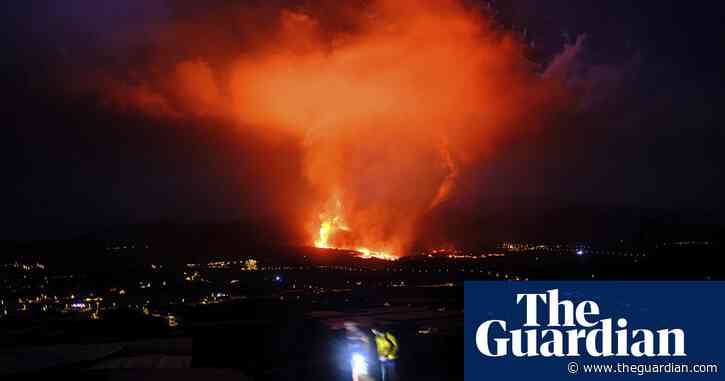 Rivers of lava race down as La Palma volcano enters explosive phase – video