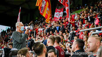 Fußball-Bundesliga: SC Freiburg schlägt FC Augsburg 3:0 - tagesschau.de