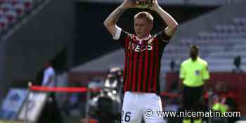 Les joueurs de l'OGC Nice Bard, Da Cunha et Guessand à la rencontre du public