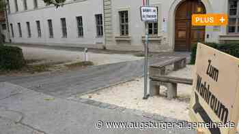 Vor Wahllokal abgeschleppt: Schule lässt Parkplatz überwachen