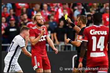 Peter Vandenbempt benoemt het grote sportieve probleem bij Standard: &quot;Enkel die twee op niveau&quot;