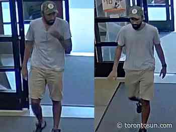 Man exposed himself to worker at Burlington pet store: Cops - Toronto Sun