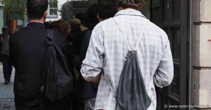 OSZE-Wahlbeobachter registrieren Wahlpannen in Berlin