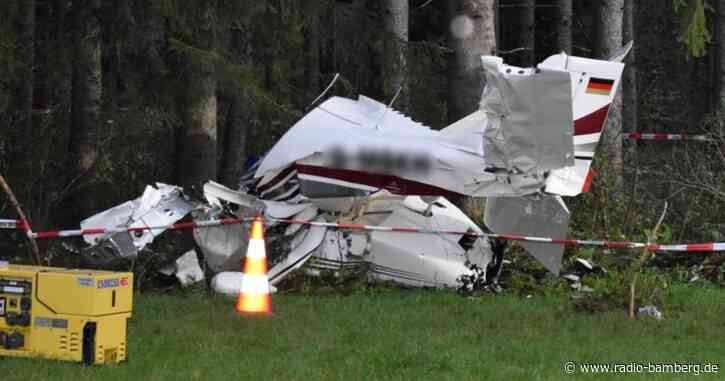 Ein Toter nach Absturz von Kleinflugzeug im Ostallgäu