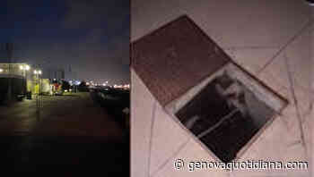 Quarta sera di luci spente in passeggiata a Voltri. Bimba cade in un tombino - GenovaQuotidiana