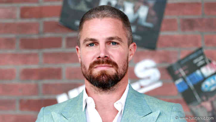 Stephen Amell Defends His New Shirtless Photo After Trolls Said He's Out of Shape