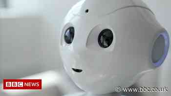 Robot squash coach could aid player’s performance