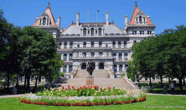 NY State Crushes Healthcare Workers For Defying Vaccine Mandate