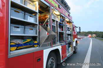 Brennender Reisebus auf A72: 50.000 Euro Schaden - Freie Presse