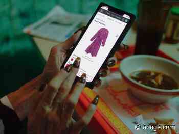 Stitch Fix pumps up marketing, promotes new non-subscription model as sales surge