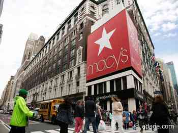 Macy’s fights to block Amazon from advertising on a Herald Square billboard