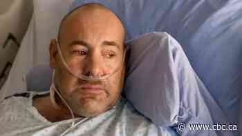 Calgarian drops opposition to COVID-19 vaccine after traumatic ICU stay