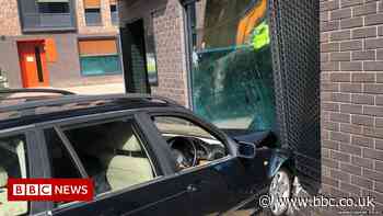 'The embarrassing way to drop off your child'