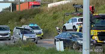 Nederlandse straatracer veroorzaakt zwaar ongeval bij Antwerpen, Duitse straatracer op de vlucht - AD.nl