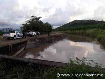 Cae camioneta de la CFE a canal de riego en Santiago Ixcuintla - El Sol de Nayarit