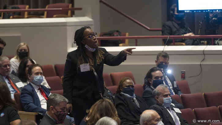 Virginia gubernatorial debate crashed by third-party candidate blasting ‘racist & sexist’ censorship of campaign (VIDEOS)