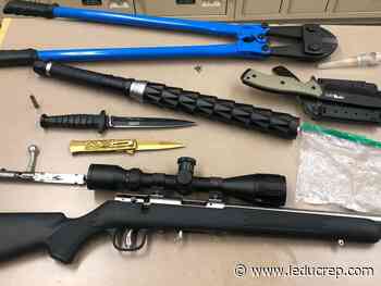 Two people charged with weapons offences following traffic stop - Leduc Representative