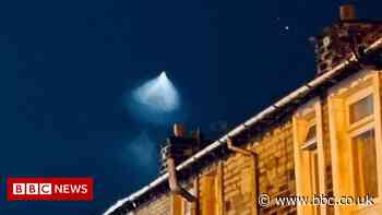 Atlas V: Rocket launch creates strange lights in UK sky