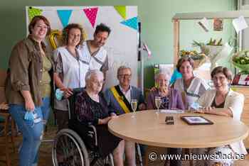 Twee Anna’s vieren samen hun honderdste verjaardag in woonzorgcentrum