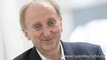 Dresdens Ex-Schauspiel-Intendant bekommt Lessing-Preis 2021 - Süddeutsche Zeitung