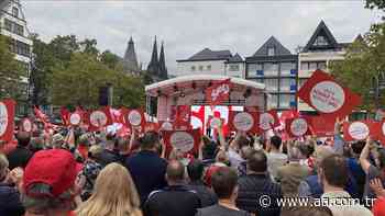 Socialdemócratas alemanes invitan a verdes ya demócratas libres a formar Gobierno de coalición - Anadolu Agency | Español