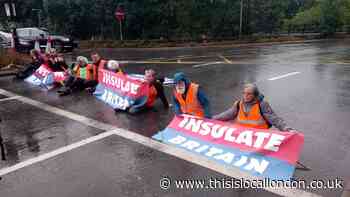 Insulate Britain blocking M1 near Brent Cross and M4