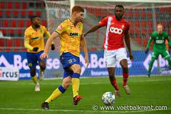 Ex-verdediger van onder meer Waasland-Beveren en STVV pakt rood in Europa League-match tussen Napoli en Spartak Moskou