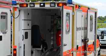 Schwerer Unfall auf der BA35 bei Bamberg: 3 Personen schwer verletzt - Pritschenwagen kollidiert mit Landmaschine