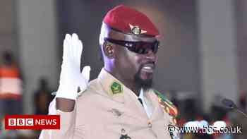 Mamady Doumbouya: Guinea coup leader sworn in as president