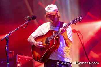 Billy Strings’ Entertainer of the Year Win Is a Seismic Shift for Bluegrass