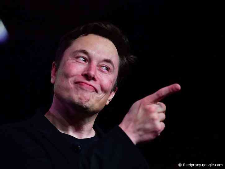 Elon Musk keeps attacking Jeff Bezos over the billionaires' rival space companies. Here's a history of the Tesla CEO's weirdest beefs, including with Azealia Banks and Pablo Escobar's brother.