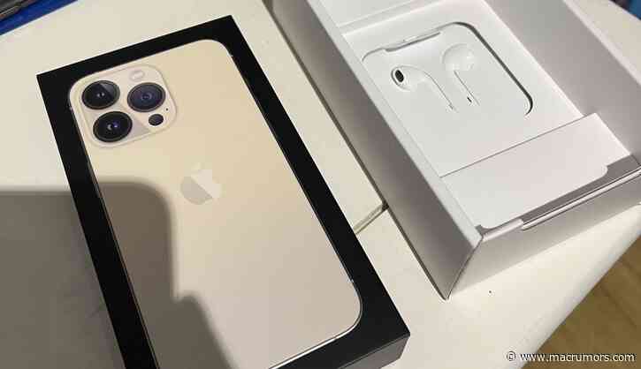 iPhone 13 Models Still Include EarPods in the Box in France