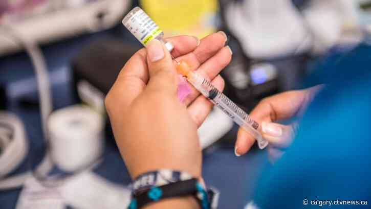 Plummeting HPV vaccination rate in Alberta a concern for health experts
