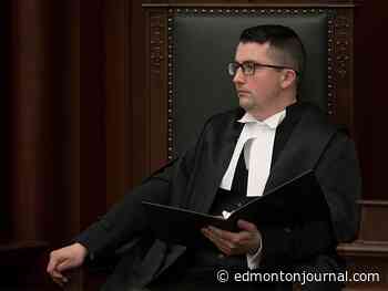 MLAs would have to vote to require vaccinations inside the legislature's chamber: Speaker