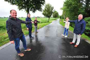 Cottemweg wordt fietsstraat op vraag van buurtbewoners: “Voorbijsteken is geen optie” - Het Nieuwsblad