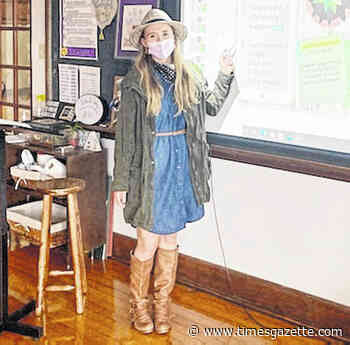 Ahrendt teaching language arts at MHS - Hillsboro Times Gazette