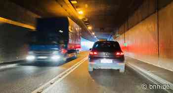 Breitbandausbau verursacht Stau auf der B462 in Gernsbach - BNN - Badische Neueste Nachrichten