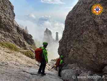 SCARICA DI SASSI IN GRIGNETTA, SALVATO DAL CASCHETTO - Lecco FM