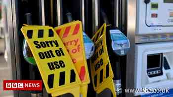 Petrol shortage: Waze uses push notifications to track fuel stocks