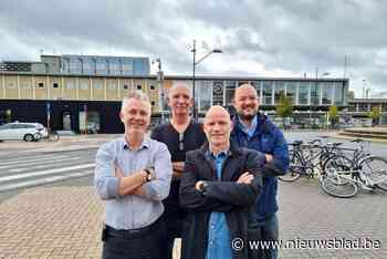 Horeca-uitbaters nemen met mosselfeest afscheid van Mechels station
