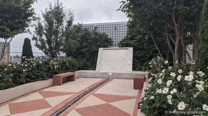 The gardens of the Aga Khan Centre