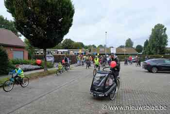 Toeterend en bellend door de wijk voor een verkeersveilige buurt
