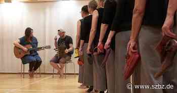 SZ/BZ: Sindelfingen: Tanztheater zum Biennale-Finale - Sindelfinger Zeitung / Böblinger Zeitung