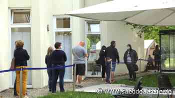 Gauting - Zwei Stunden warten auf Corona-Impfung - Süddeutsche Zeitung - SZ.de