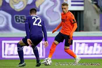 Clement en Kompany maken selectie bekend voor topper: Clement laat één speler eruit, Kompany neemt er eentje extra